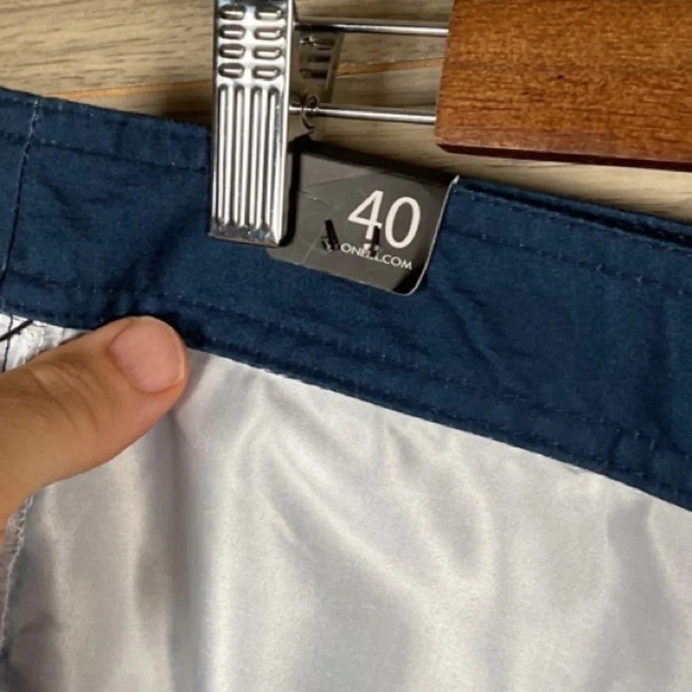 O'Neill NWT Color-Block Striped 100% Polyester Boardshorts - Picture 10 of 11